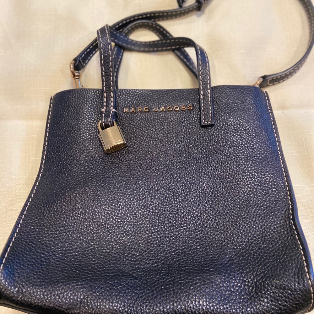 Marc Jacob cross body tote